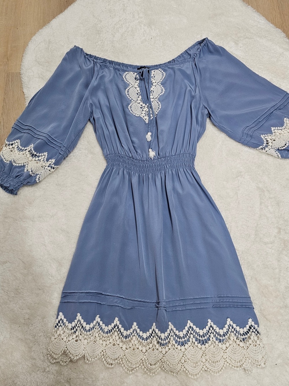 Bebe Cottagecore Lace Trim Cold Shoulder Dress Fairycore Boho Off Shoulder Blue - Picture 4 of 16